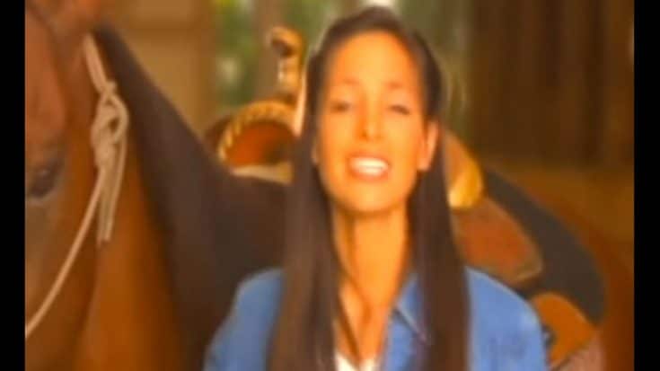 Rare Music Video Surfaces Of Joey Feek Singing During Solo Career | Country Music Videos