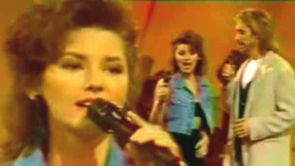 Shania Twain Sings Delta Dawn And I Want You I Need You