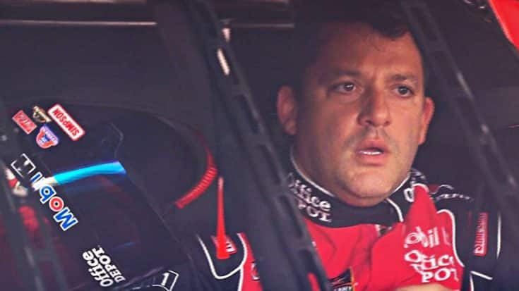 Tony Stewart Saves Man’s Life In Unexpected Way | Country Music Videos