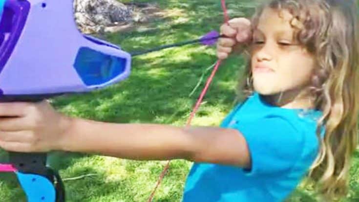 She Ties Her Loose Tooth To The End Of An Arrow and Fires Away! OUCH! | Country Music Videos