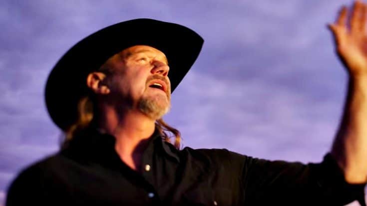 Hear Trace Adkins Sing Emotional Ballad About Being Saved From Brink Of Death | Country Music Videos
