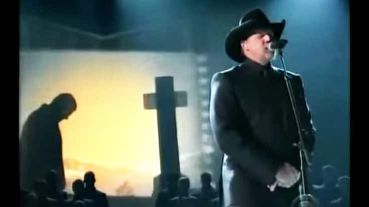 Trace Adkins Delivers ’Til The Last Shot’s Fired’ Performance For Wounded Warriors | Country Music Videos