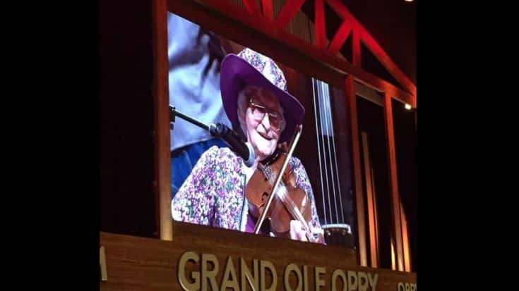 99-Year Old Fiddler Fulfills Dream To Perform On Grand Ole Opry | Country Music Videos