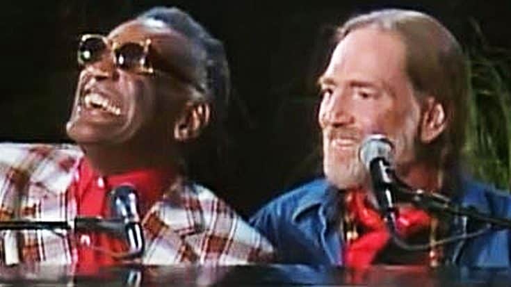Willie Nelson & Ray Charles Give Live Performance Of ‘Georgia On My Mind’ | Country Music Videos