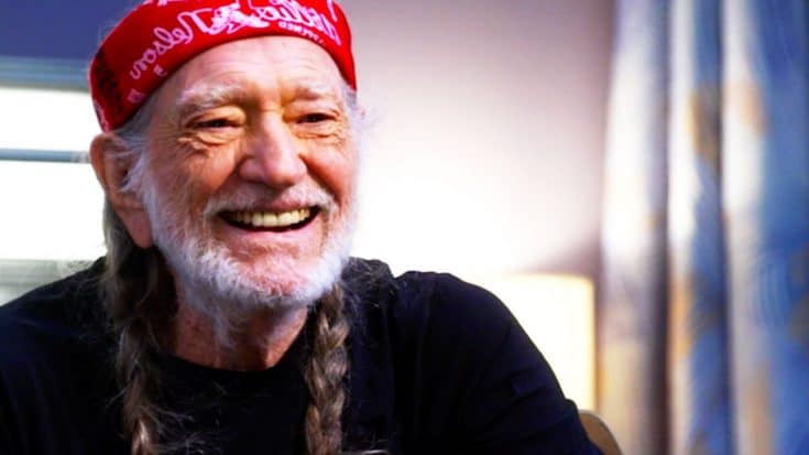 Willie Nelson’s Weed Was So Strong It Knocked Over This A-List Celeb | Country Music Videos