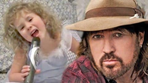 Sassy 4-Year-Old Belts Out ‘Achy Breaky Heart’ With Some Serious Attitude | Country Music Videos