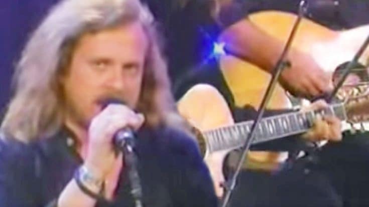 Get Your Daily Dose Of Skynyrd With This Semi-Acoustic Performance Of ‘Travelin’ Man’ | Country Music Videos