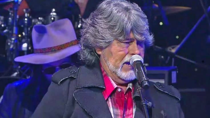 Alabama Asserts Their Legendary Status With Super-Charged Cover Of Skynyrd’s ‘Gimme Three Steps’ | Country Music Videos