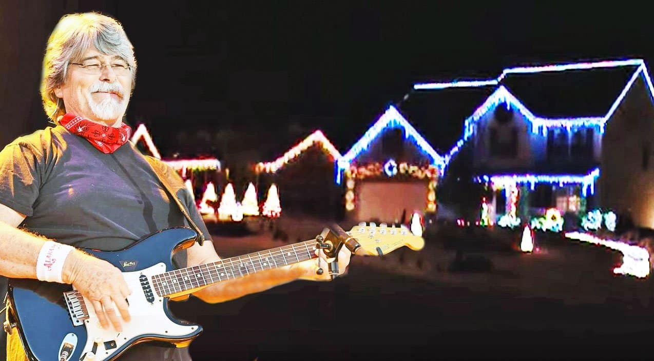 Christmas Lights Synced To ‘Christmas In Dixie’ Is Absolutely Breathtaking | Country Music Videos