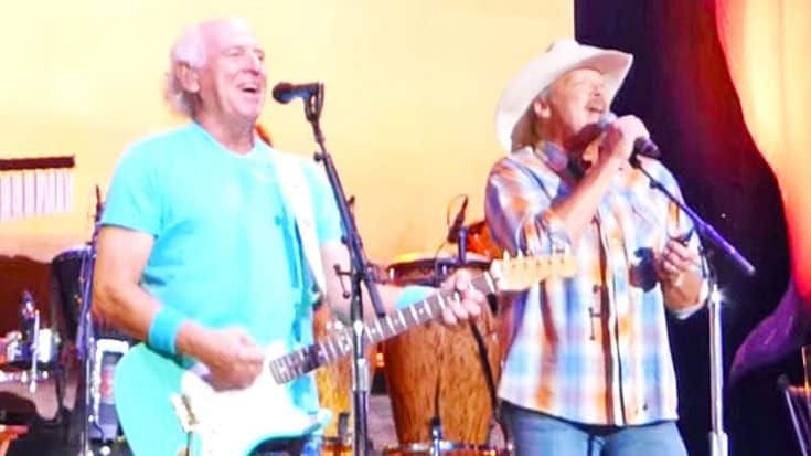 Jimmy Buffett & Alan Jackson Sing “It’s Five O’Clock Somewhere” Live In 2016 | Country Music Videos