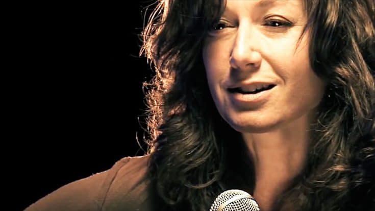 Amy Grant’s Powerful Song That Could Help Save The World | Country Music Videos