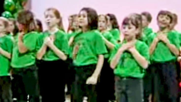 Children’s Choir Sings Alabama’s “Angels Among Us” | Country Music Videos