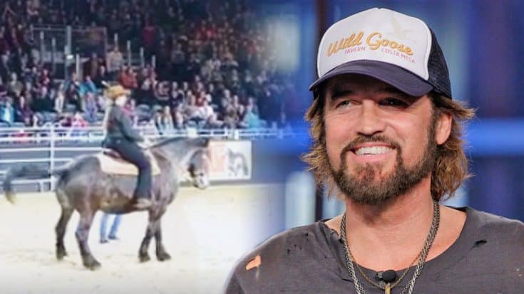 This Horse Busting A Move To ‘Achy Breaky Heart’ Is A Better Line Dancer Than You | Country Music Videos