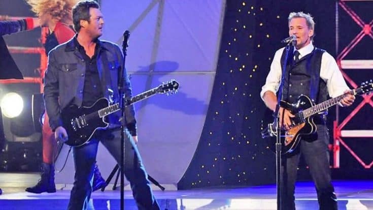 Blake Shelton And Kenny Loggins Rock The CMAs In Surprise ‘Footloose’ Duet | Country Music Videos