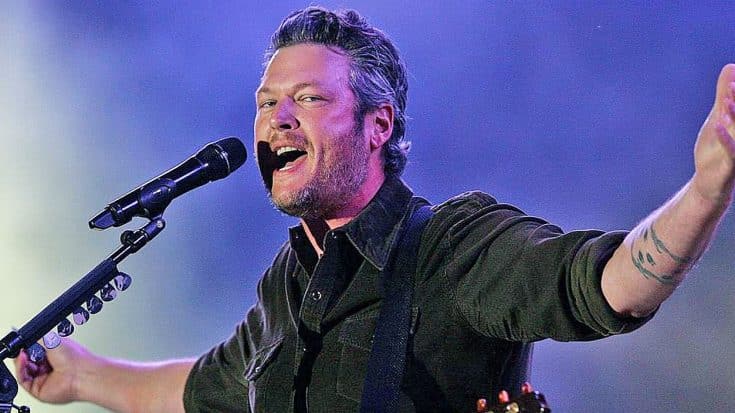 Blake Shelton Dismisses Crazy Tabloid Rumors With Humor | Country Music Videos