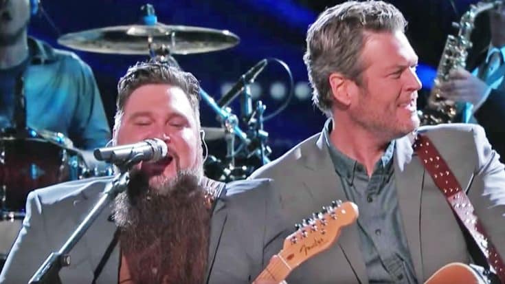 Sundance Head Teams Up With Blake Shelton For Rockin’ Duet Of His Father’s Hit Song | Country Music Videos