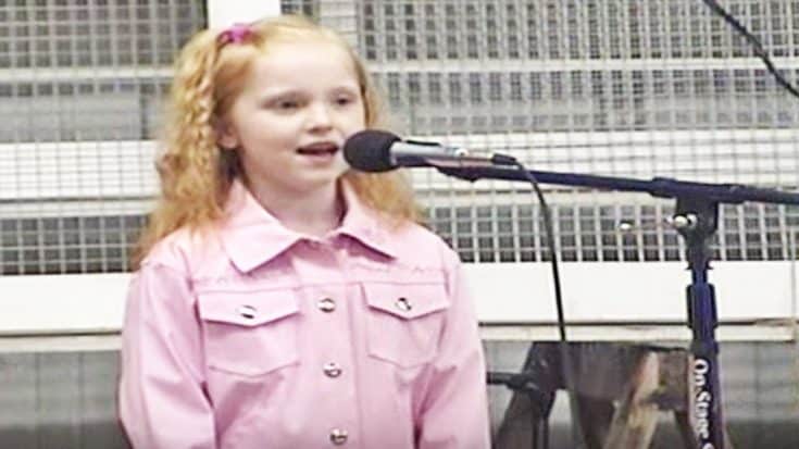 Adorable 7-Year-Old Steals Hearts With Stunning Cover Of LeAnn Rimes’ ‘Blue’ | Country Music Videos