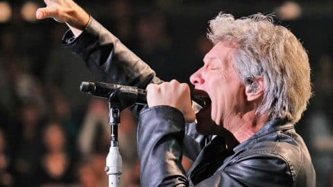 Jon Bon Jovi Performs Conway Twitty’s ‘It’s Only Make Believe’ At Live Show | Country Music Videos