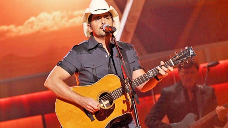 Brad Paisley’s Voice Is Breathtaking In Pure Country Rendition Of Dolly Parton Hit | Country Music Videos
