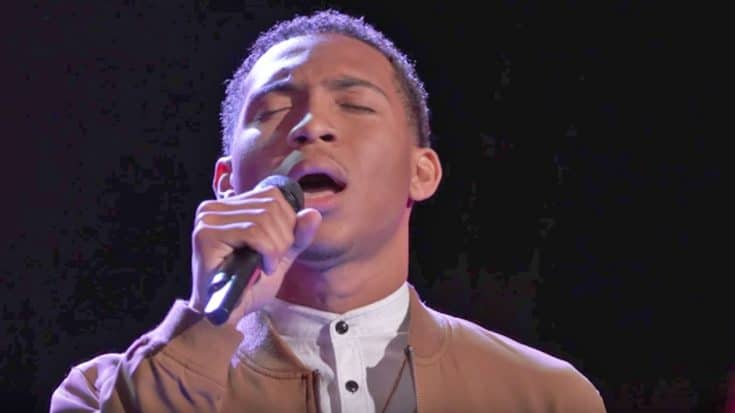 Harlem Teen Sparks War With ‘Voice’ Judges Following Soulful ‘Georgia On My Mind’ | Country Music Videos