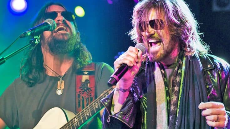 Paying Tribute To A Legend: Billy Ray Cyrus & Shooter Jennings Sing A Waylon Jennings Classic | Country Music Videos