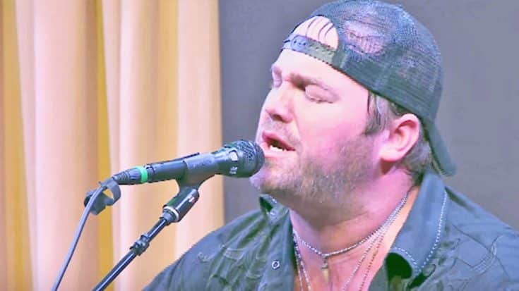 Lee Brice Performs “More Than A Memory” – A Song He Wrote For Garth Brooks | Country Music Videos
