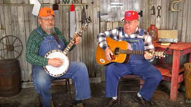 Redneck Brothers Kick Off Valentine’s Day With Comedic Love Song | Country Music Videos