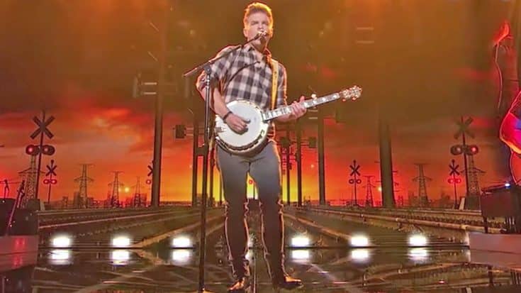 Idol’s Caleb Lee Hutchinson Shows Off Banjo Skills During Season 1 Steeldrivers Cover | Country Music Videos