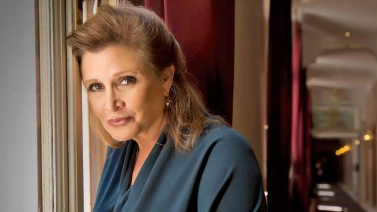 ‘Star Wars’ Icon Carrie Fisher Passes Away At 60 | Country Music Videos