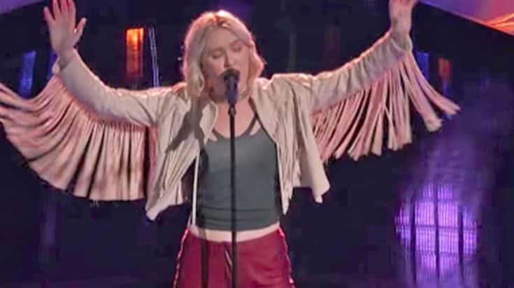 ‘Voice’ Contestant Drops Jaws With Sassy Rendition Of Fleetwood Mac Megahit | Country Music Videos