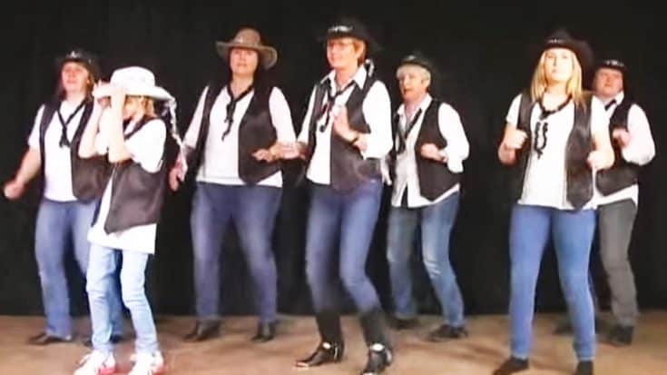 This ‘Rockin’ Christmas’ Line Dance Will Make You The Star Of Your Holiday Party | Country Music Videos