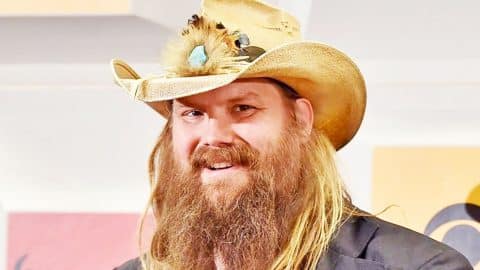 Chris Stapleton Surprises Couple During Their Wedding Reception