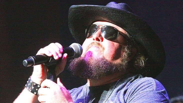 Colt Ford Fights Tears While Sharing Memory Of Young, Cancer-Stricken Fan | Country Music Videos