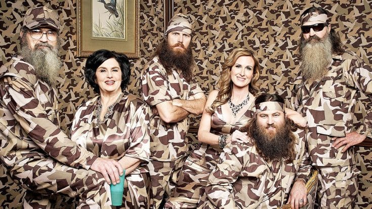 After 10 Seasons Of ‘Duck Dynasty’, The Crew Reveals Shocking News | Country Music Videos