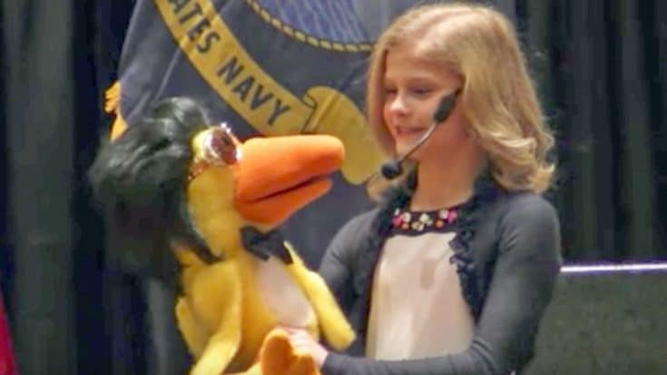 Darci Lynne & Elvis-Impersonating Puppet Duet On The King’s Hit Song | Country Music Videos