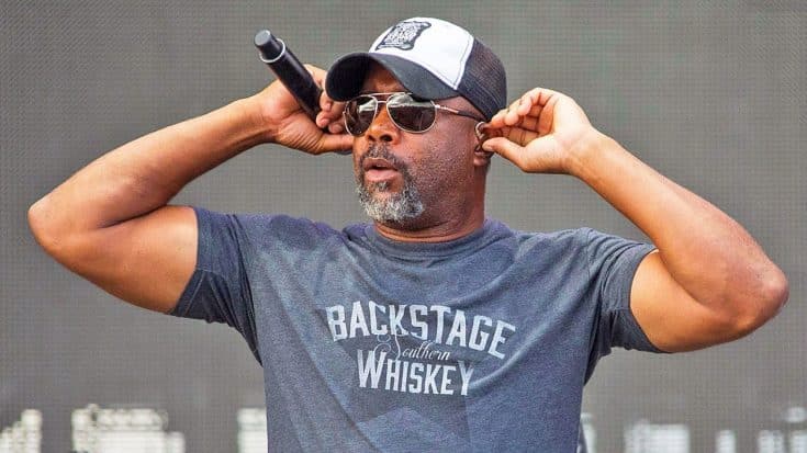 Darius Rucker Calls Out Twitter User For Rude Comment | Country Music Videos
