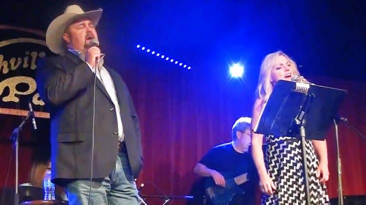 Daryle Singletary Paints Portrait Of Love In Heart-To-Heart Duet On ‘A Picture Of Me’ | Country Music Videos