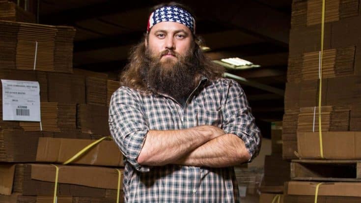 A Day In The Life Of Willie Robertson Will Have You Laughing Out Loud! | Country Music Videos