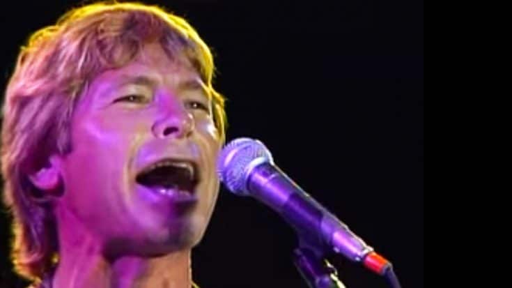 John Denver Rocks Iconic Event With ‘Thank God I’m A Country Boy’ | Country Music Videos