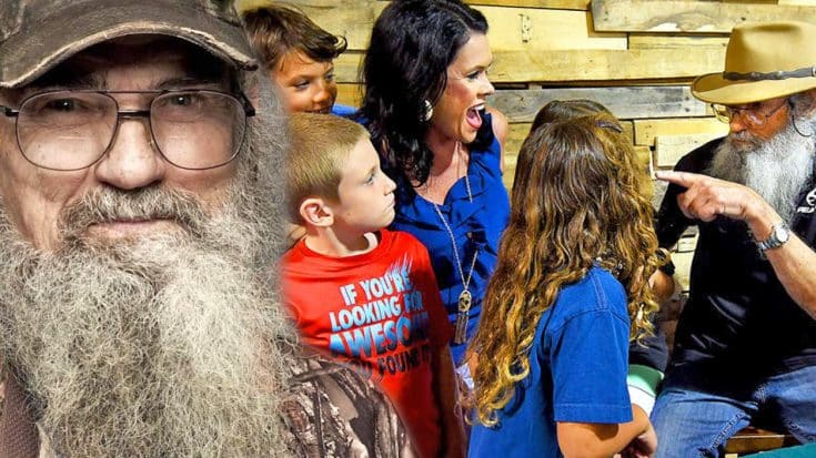 Uncle Si Visits Dothan For Charity Event And Wants To Hunt Ducks! | Country Music Videos