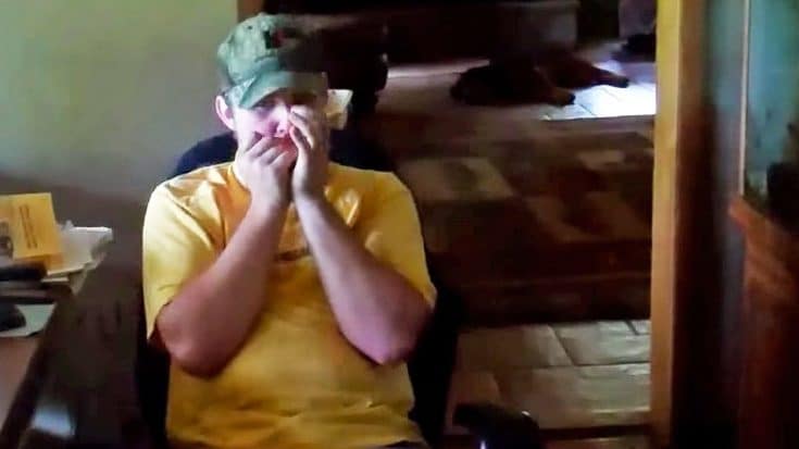 The Harmonica-Playing ‘Mountain Man’ Is Back, And This Time He’s Got A Cover Of ‘Call Me The Breeze’ | Country Music Videos