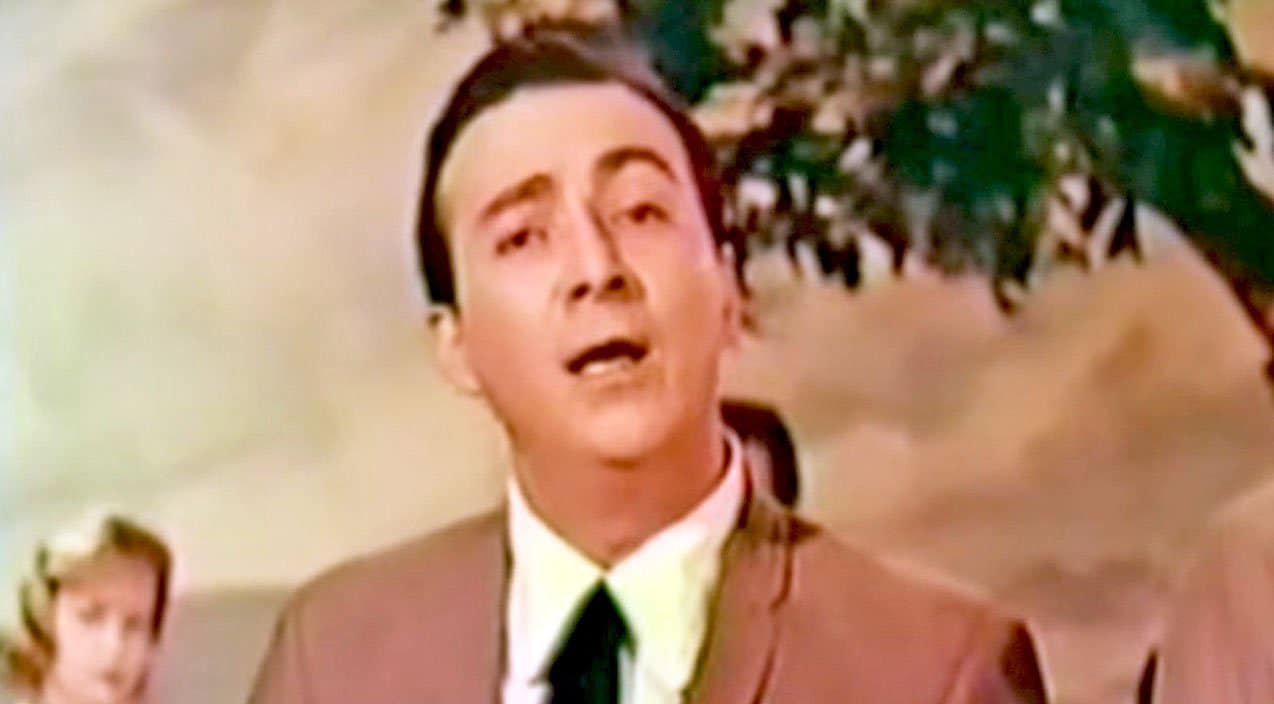 Faron Young Sings Of Lost Love In 1961’s “Hello Walls” | Country Music Videos