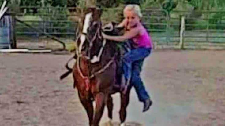 8-Year-Old Cowgirl Pulls Off Impressive Recovery After Almost Wiping Out | Country Music Videos