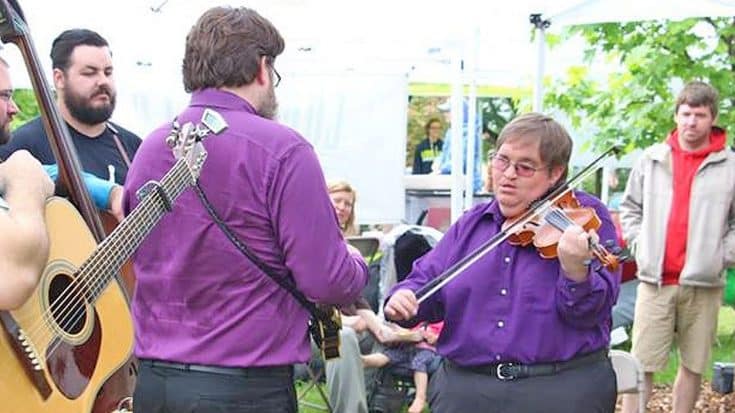 Prepare To Be Blown Away By This Extraordinary Fiddle Player | Country Music Videos