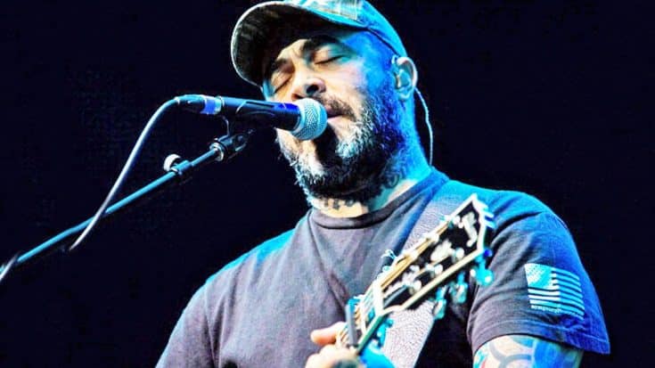 Aaron Lewis Honors Those Who Made The Ultimate Sacrifice In Emotional Song ‘Folded Flag’ | Country Music Videos
