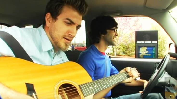 Men Use Guitar To Sing Food Order, But No One Expected The Employee To Do This | Country Music Videos
