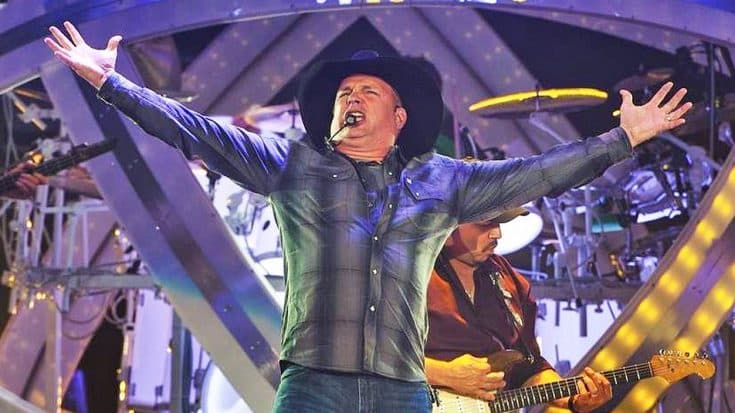 Garth Brooks Hints Toward Something BIG For Future Tour Dates | Country Music Videos