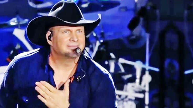 The Heartbreaking Reason Garth Brooks Tells Fan ‘Kick Its Ass’ Will Leave You In Tears | Country Music Videos