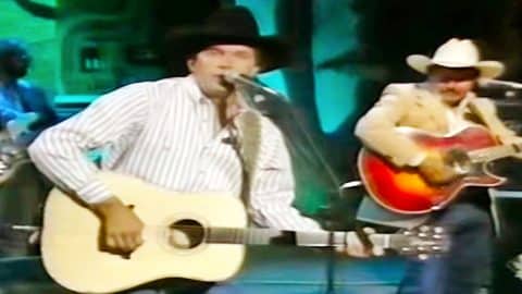 Flashback: George Strait Is King Of The Charts With ‘Does ...