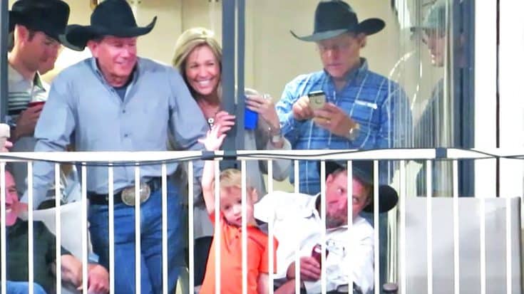 George Strait Smiles At Grandson’s Adorable Antics During Family Event | Country Music Videos